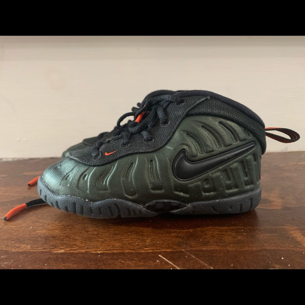 Nike foam 7c